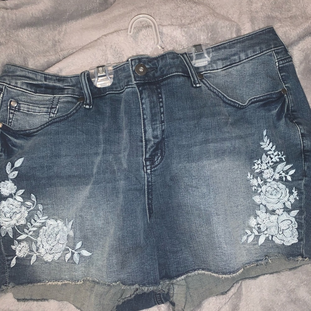 Shorts (Sold)